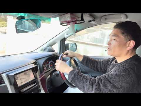 子供にスマホをいつ与える？ サムネイル