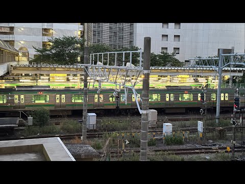 【速報】JR東海道線の車内でスプレー噴射か　10人ほどが目や喉の痛み訴え　横浜駅－品川駅の上りで運転見合わせ　JR川崎… サムネイル